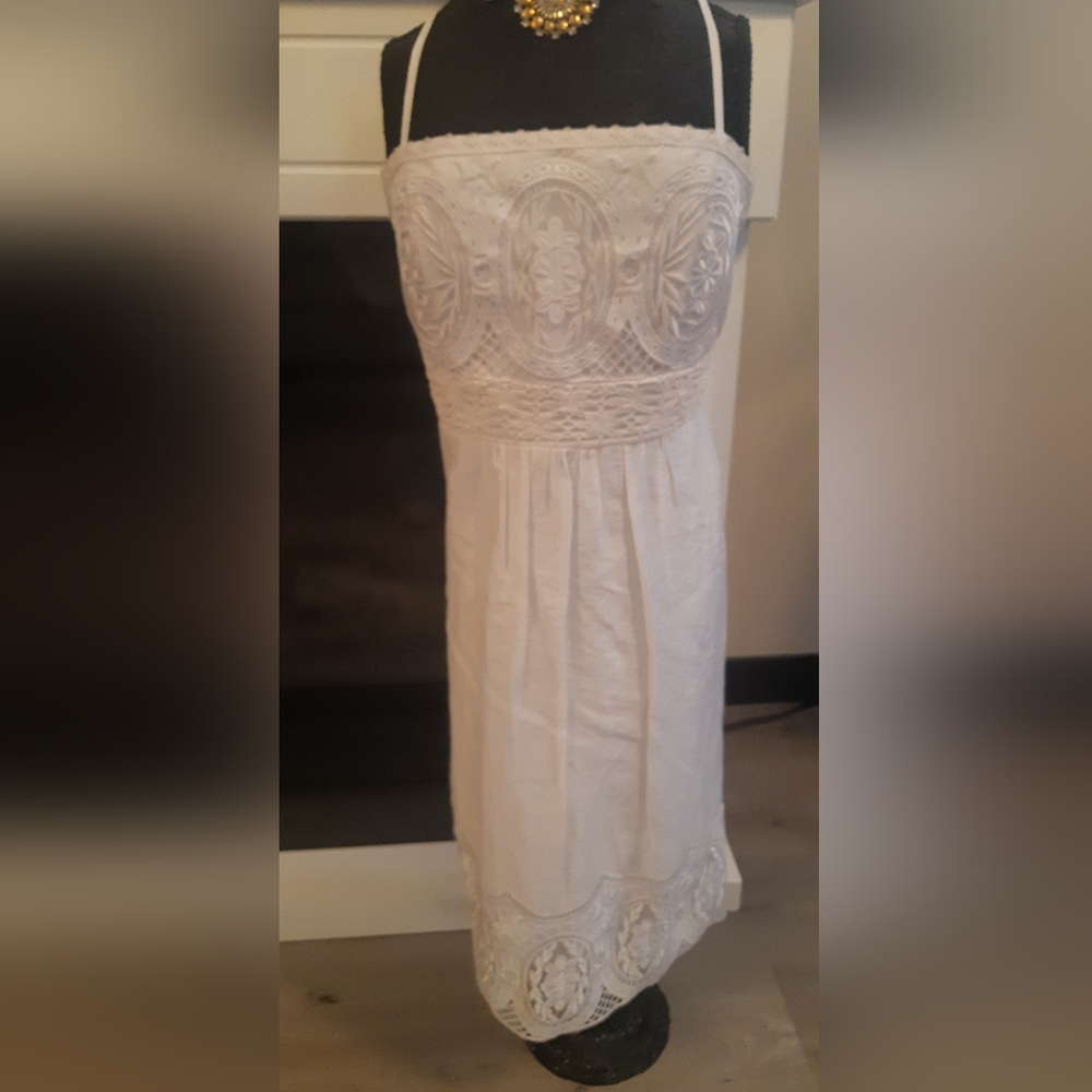 Women's XS Elegant Delicate White Lace Dress With Liner Beautiful Quality💗